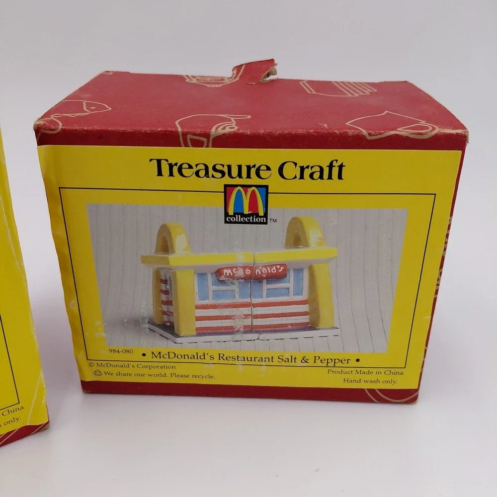Vtg 90s McDonalds Arch Salt & Pepper Shakers & Mug Rare Treasure Chest Boxes NOS